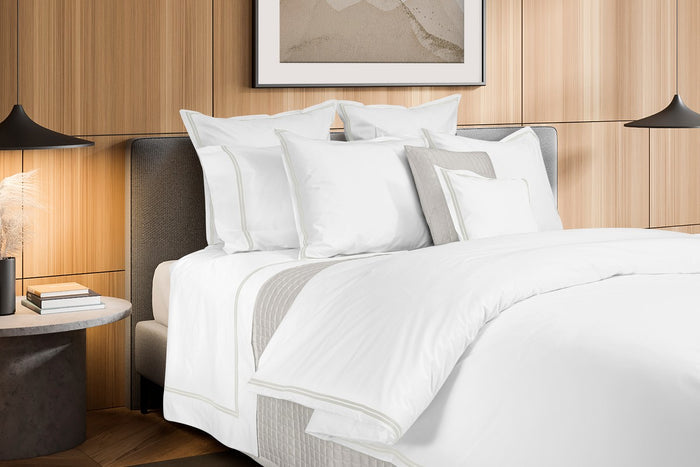 Duvet Cover (Queen) / White/Pearl