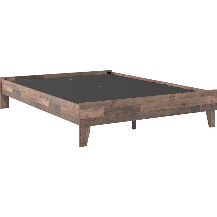 Neilsville Queen Platform Bed