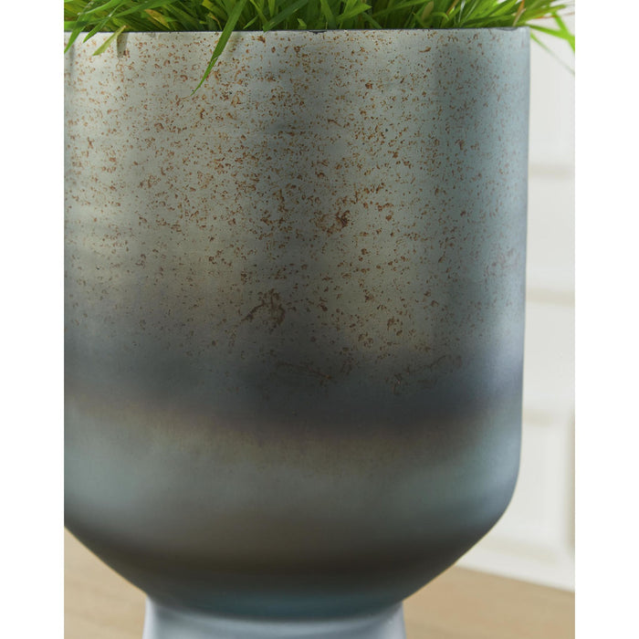 Pennmore Vase