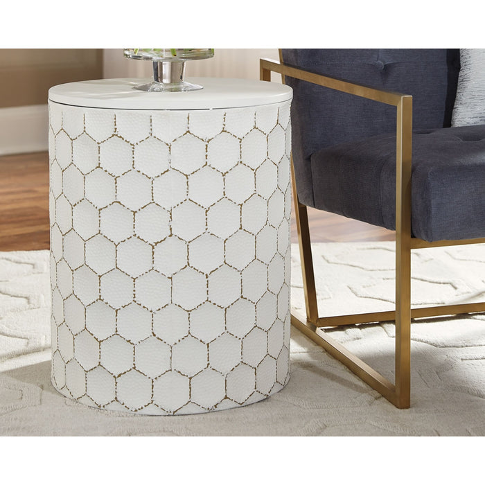 Polly Stool
