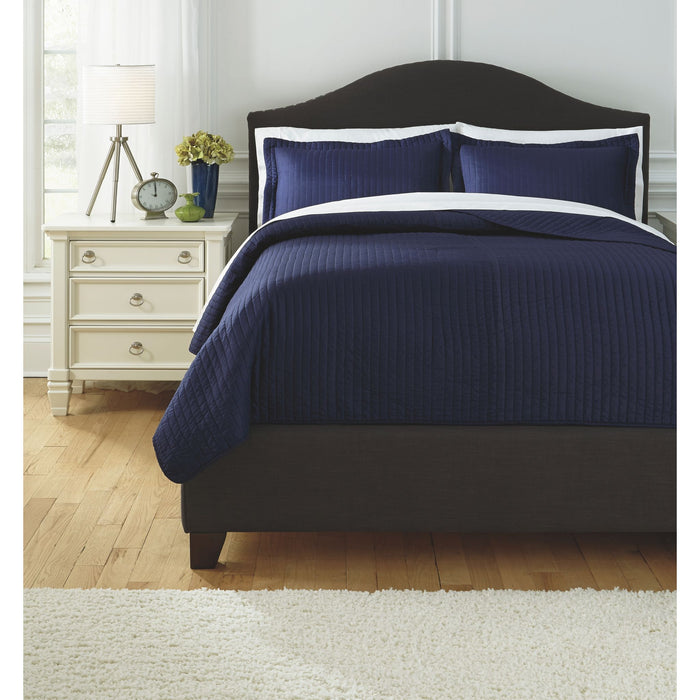 Raleda Navy Queen Coverlet Set