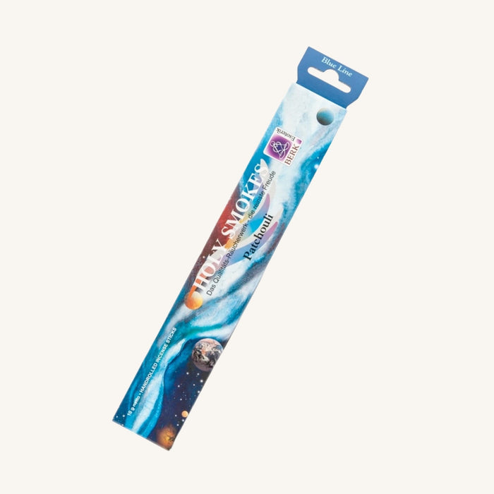 Verpackung der Blue Line Raeucherstaebchen mit Patchouli-Duft in blauem Design