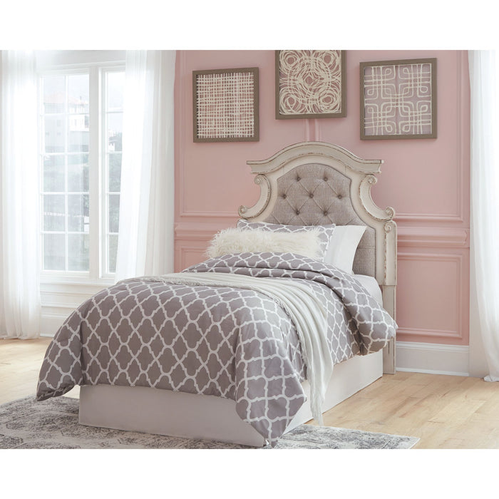 Realyn Twin Panel Headboard