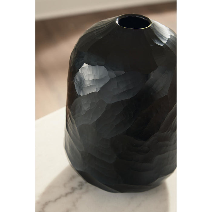 Ryanford Vase