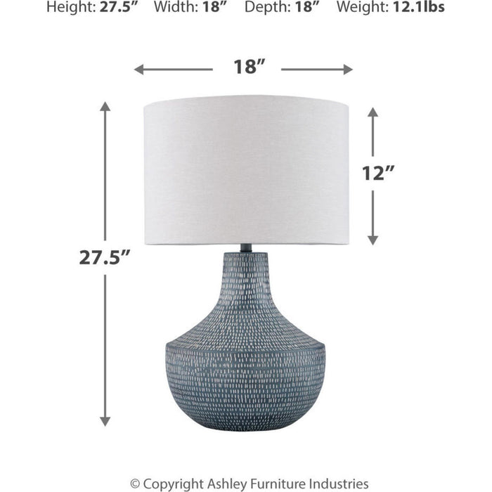 Schylarmont Table Lamp