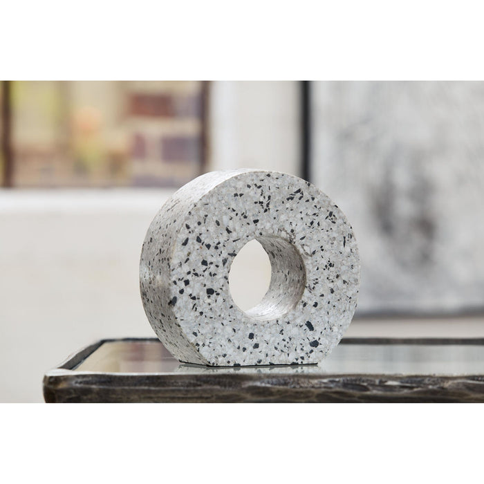 Setehen Sculpture (Set of 2)