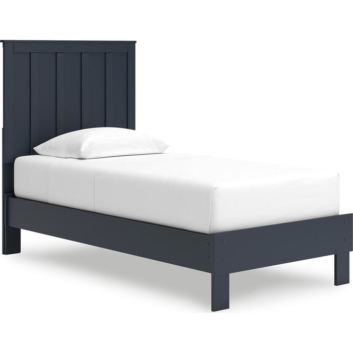 Simmenfort Platform Bed