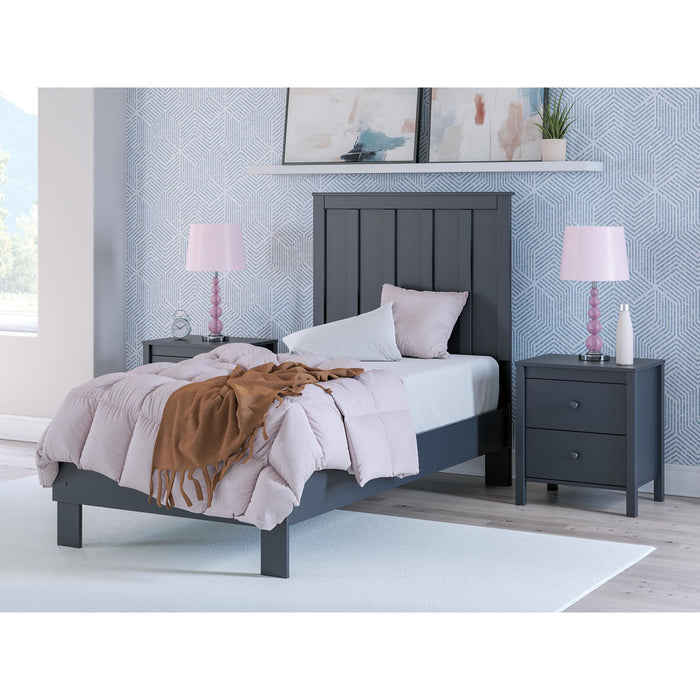 Simmenfort Platform Bed