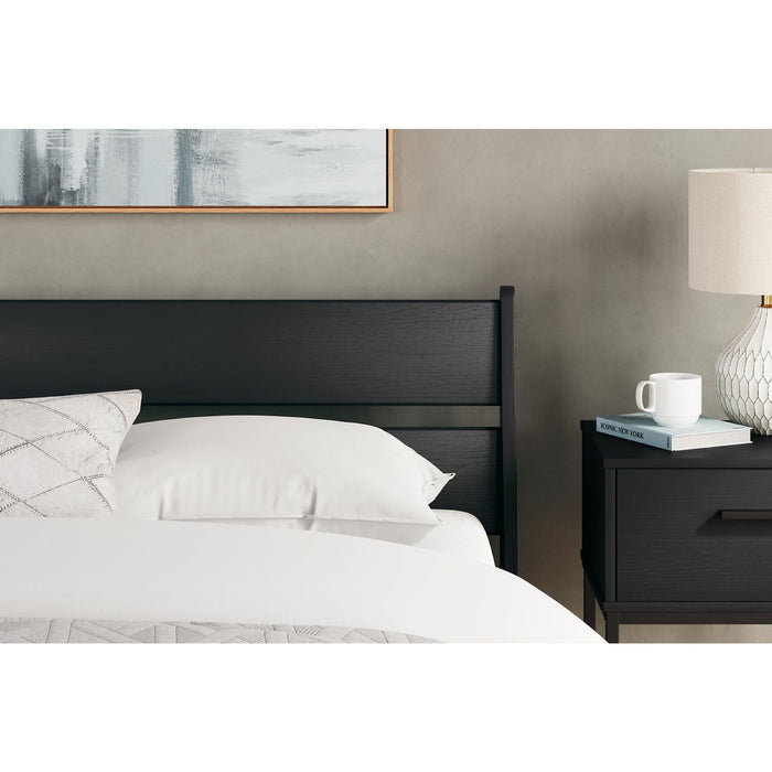 Socalle Queen Panel Headboard