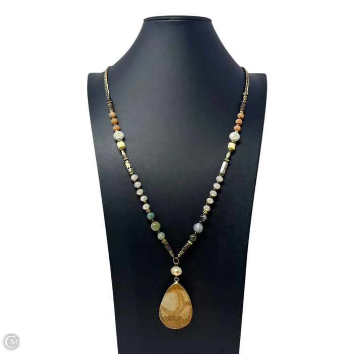 Stone Pendant Beaded Necklace