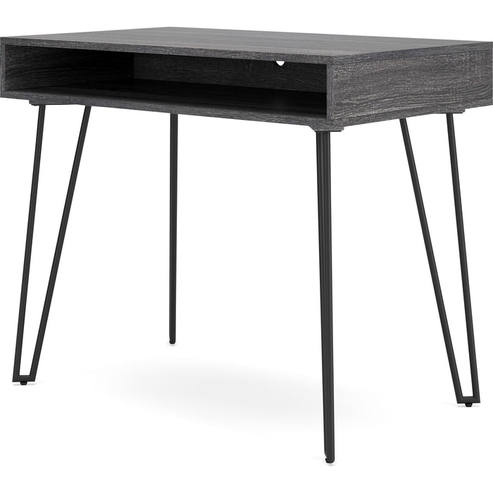 Strumford Desk