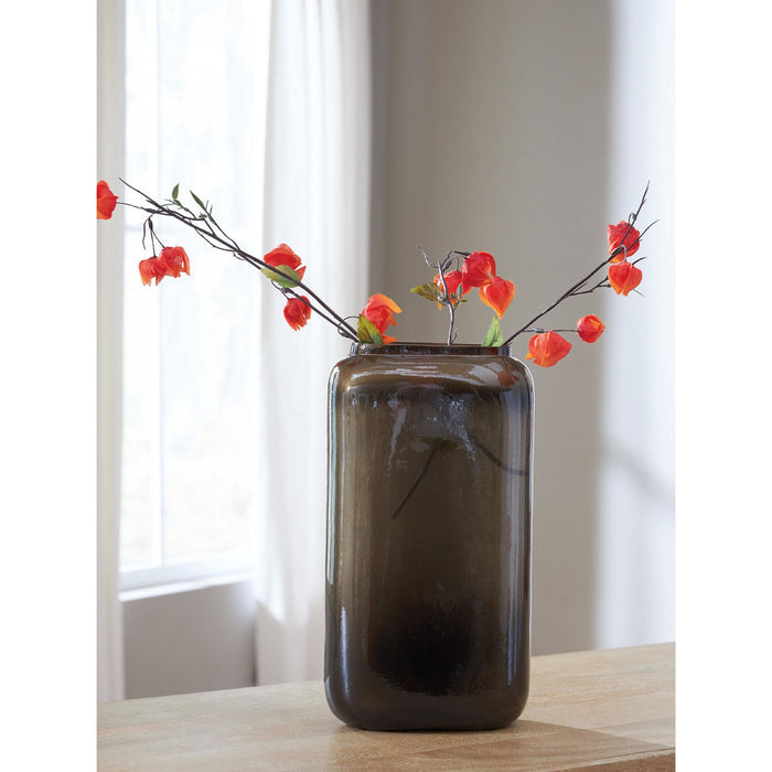 Sumner Vase