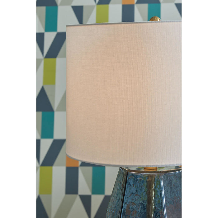 Tallow Table Lamp