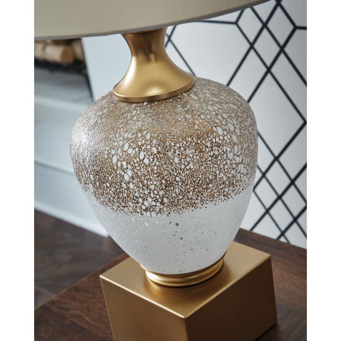 Tavisburg Table Lamp