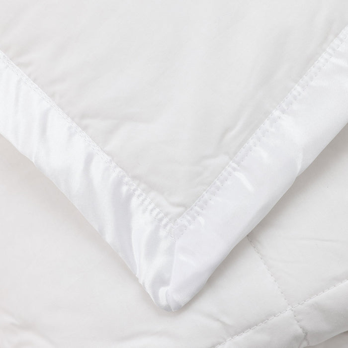 Corner of The Pillow Bar All Season White Down Blanket