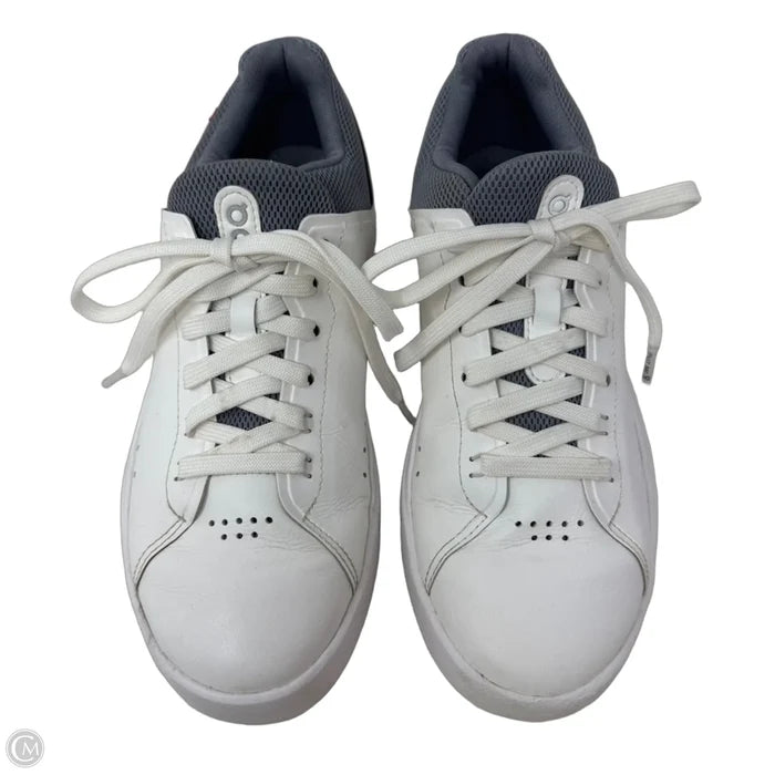 The Roger Shoes Athletic By On In White, Size: 7.5