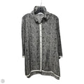 Top Long Sleeve By Terra SJ Apparel In Black and White, Size: Xl