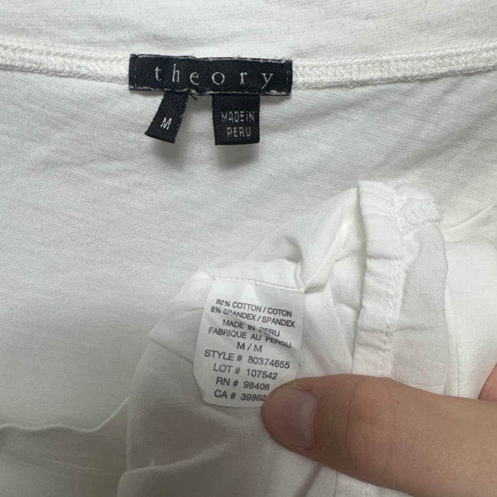 Top Sleeveless By Theory In White, Size: M