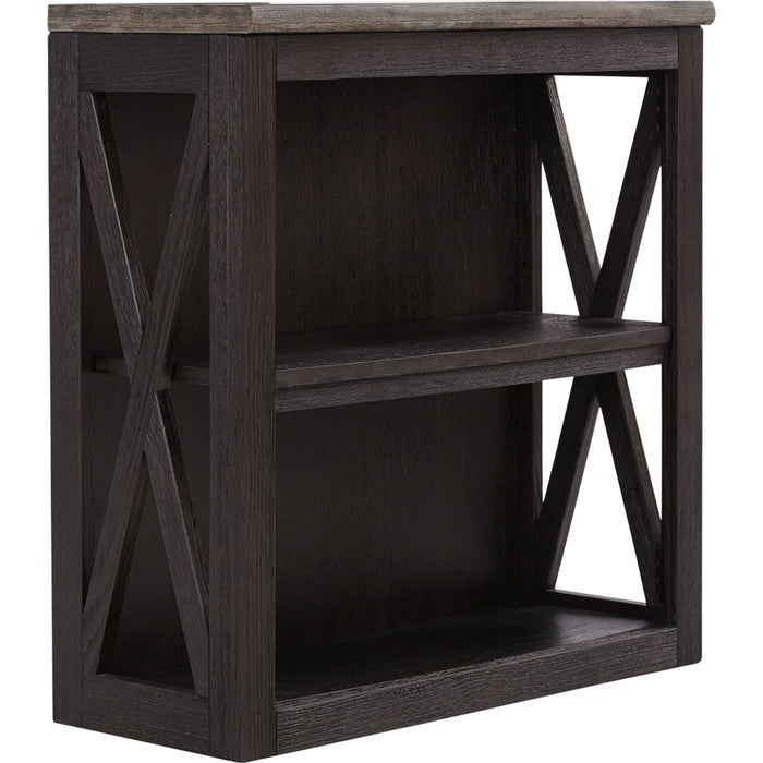 Tyler Creek Medium Bookcase