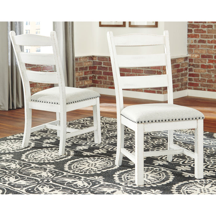 Valebeck Side Chair