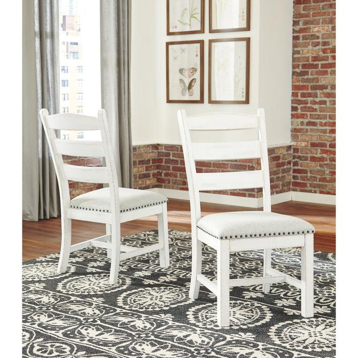 Valebeck Side Chair