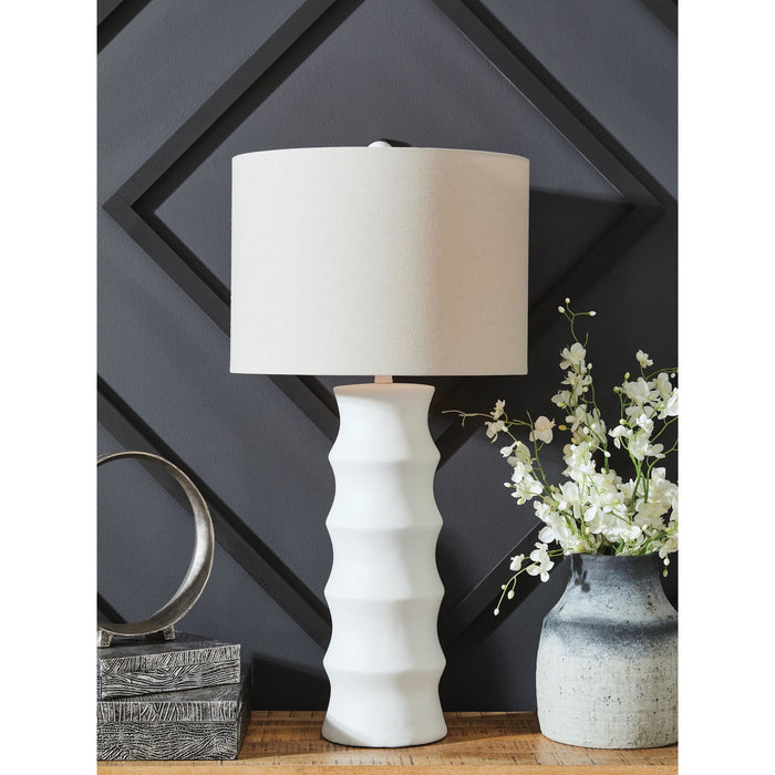 Veraleigh Table Lamp