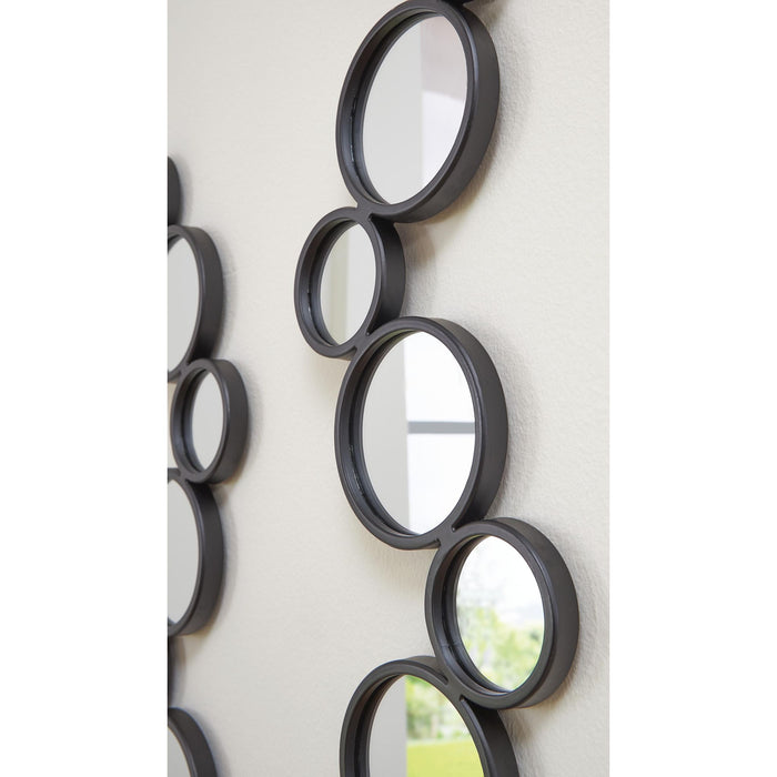 Vinler Accent Mirror (Set of 2)