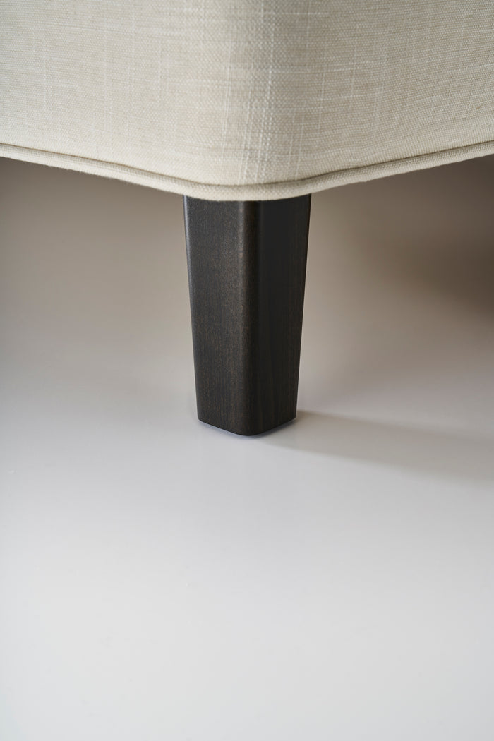 Vispring L1 Tapered Wood Legs