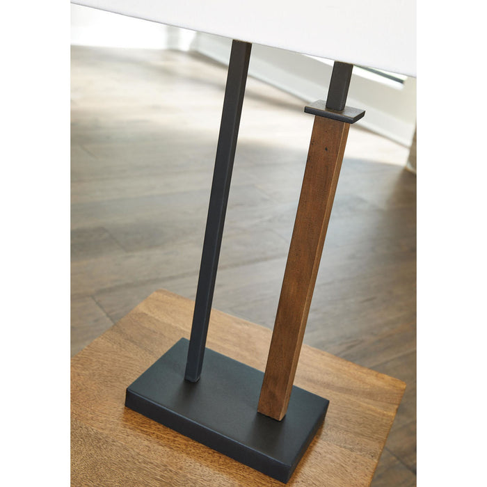 Voslen Table Lamp (Set of 2)