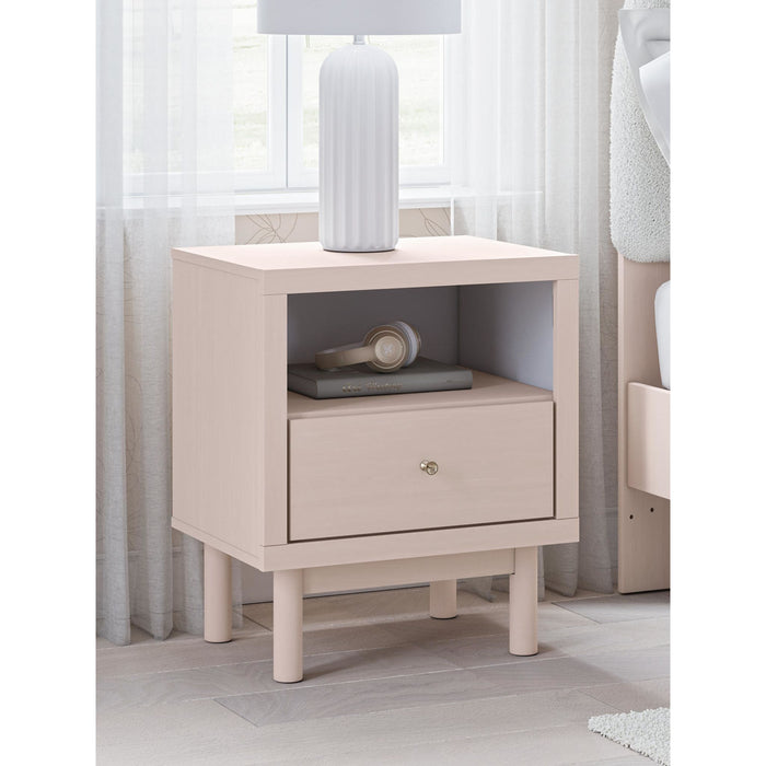 Wistenpine Nightstand