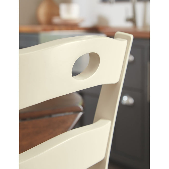Woodanville Side Chair