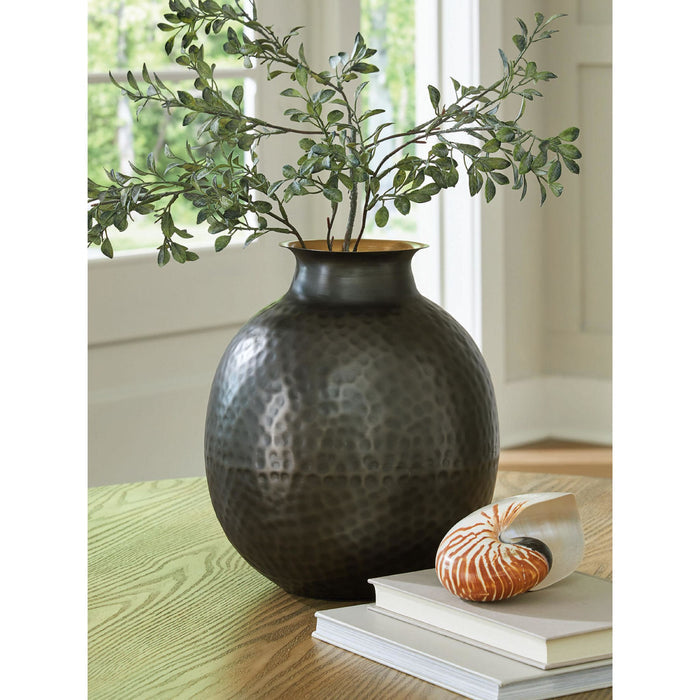 Woody Vase