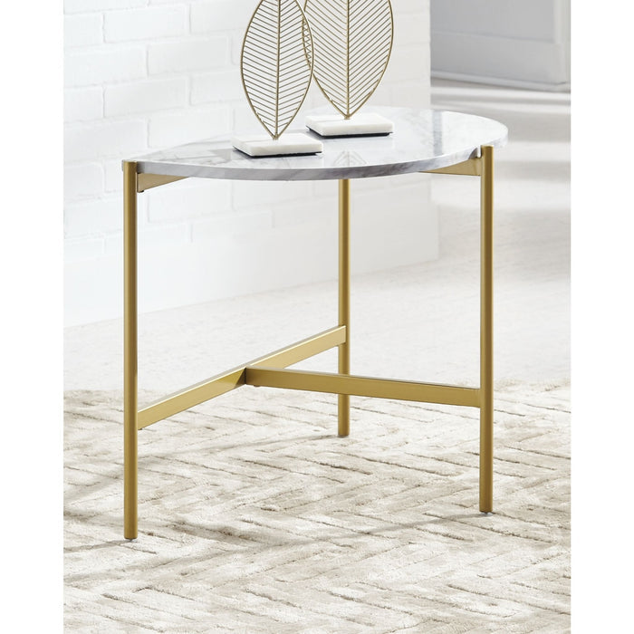 Wynora Chairside End Table
